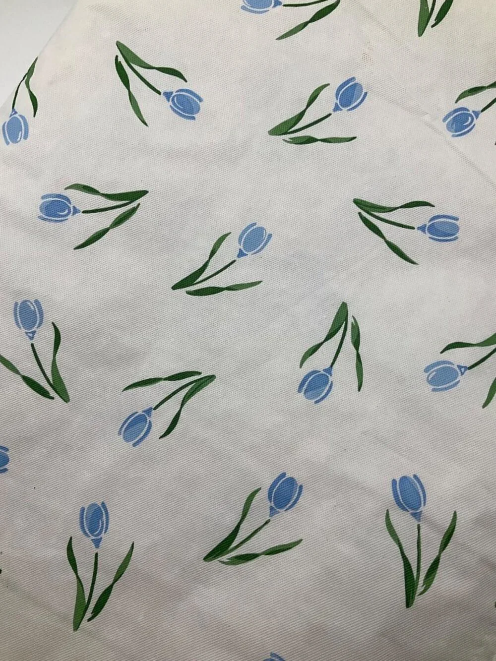 Vintage 80's Better Home Flannel Back Tablecloth 52